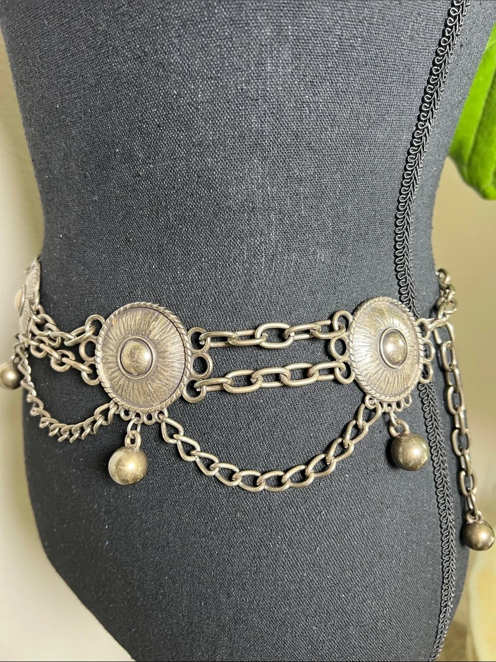 ESCADA Women’s Vintage Chainlink Metal Three-layer Antique Silver Tone Belt